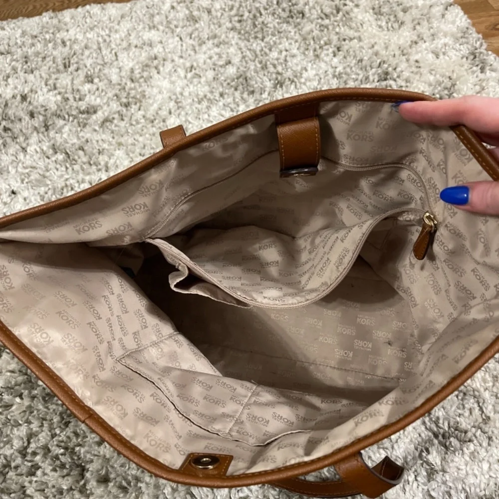 Michael Kors Tote - Picture 3 of 6